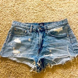 Urban Outfitters BDG Mid-Rise Denim Shorts 29”